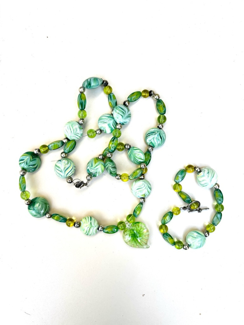Vintage Green Swirl Glass Bead Necklace and Bracelet Set
